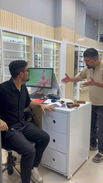 پیام فرستادن به دوستان با مزه